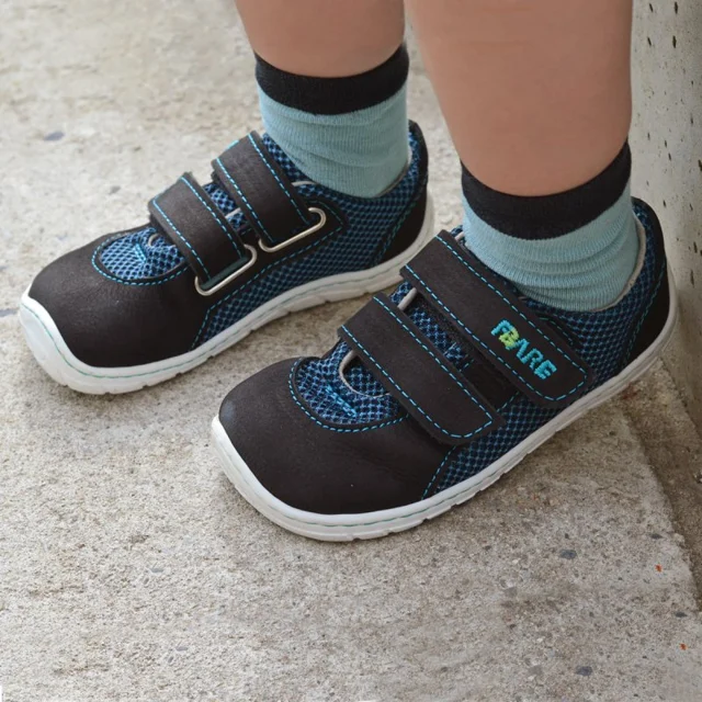 FARE BARE Ganzjahres-Barfußschuhe für Kinder im Freien
