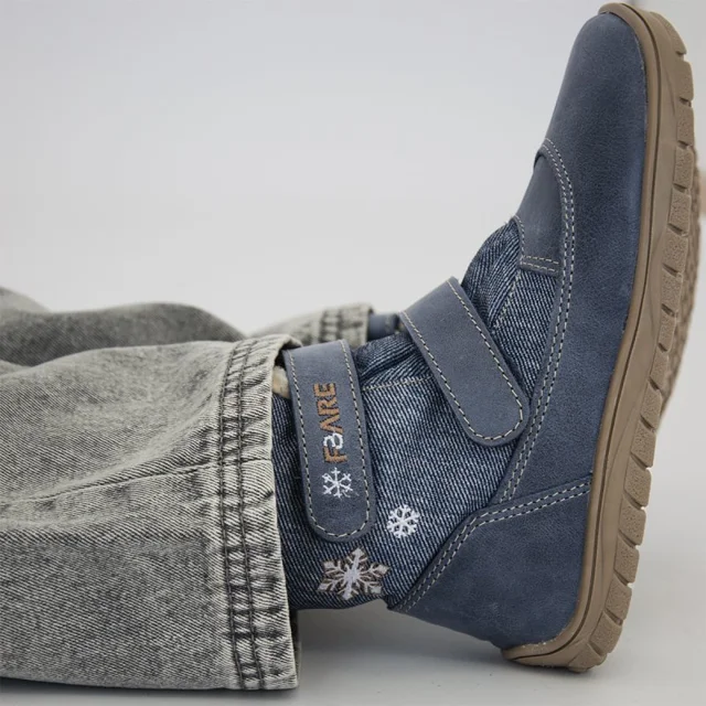 Detail eines FARE BARE FINKY Winterstiefels